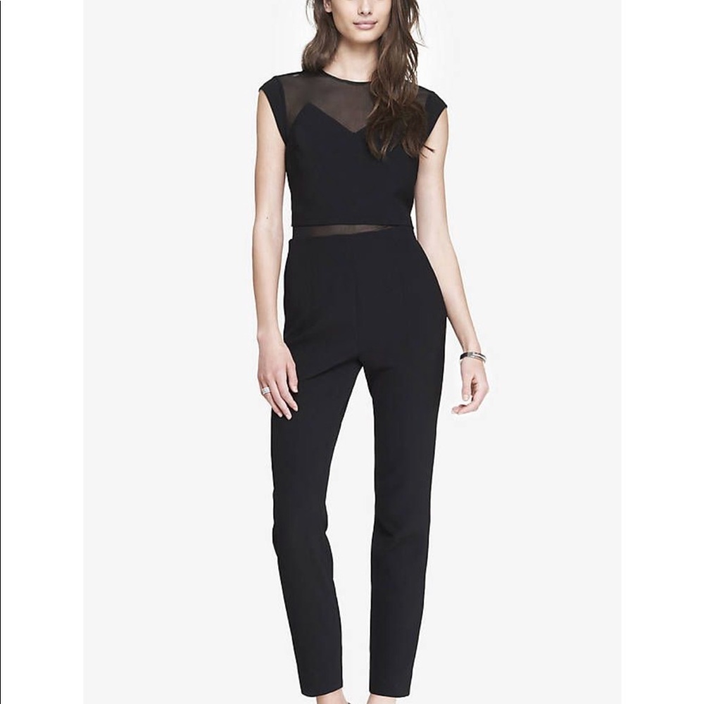 Black express pant romper!